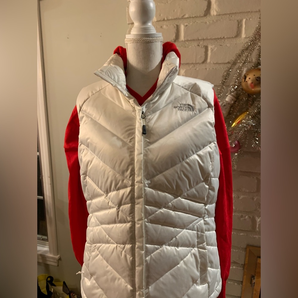 Womens Northface 550 White vest size large